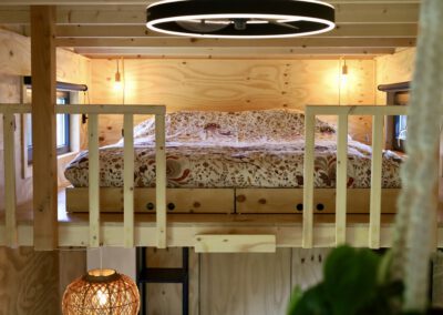 Slaapvide in tiny house met hottub in drenthe