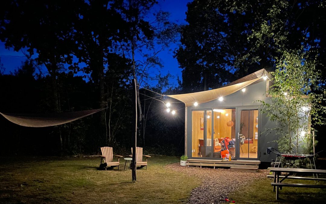 Van modderpret tot hottub: het verblijf van Stefan